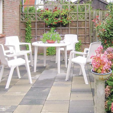 Nice Apartment In Hippolytushoef With Wifi Екстер'єр фото